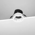 MV0R - ø75mm - Orientabile - Cornice